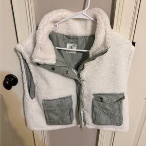 Altar’d State White and Sage Sherpa Vest